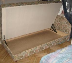 Продам тахту (210х120)