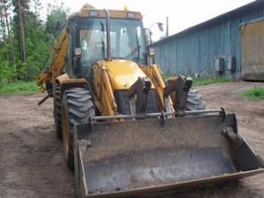 - JCB 4CX 2007.