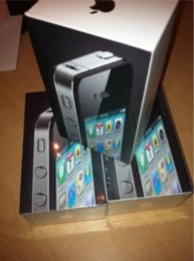 Apple iphone 4HD 32GB factory unlocked