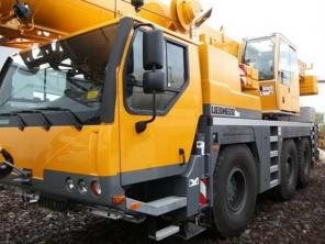   Liebherr LTM 1050-3.1, 2010.