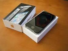 Apple iphone 4G 32gb black/white smartphone