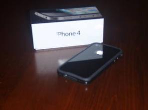   Apple iphone 4 32GB 