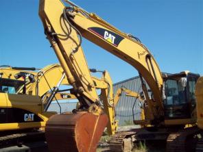   CATERPILLAR 320DL