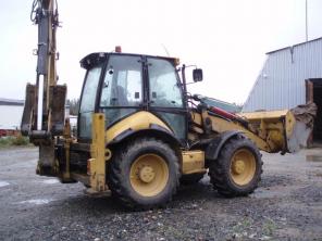 - CATERPILLAR 444E, 1,3 .