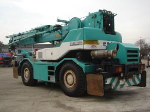 Японский кран Kobelco RK250-5.