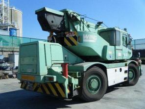 Кран колесный Komatsu LW250-5