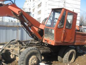 Продам экскаватор ЭО-3322