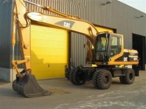 Колесный экскаватор CATERPILLAR M318 Год выпуска:2001