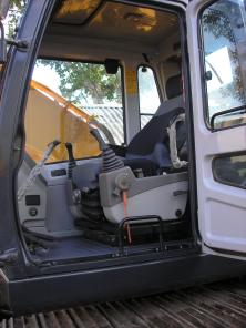 Продаём ЭКСКАВАТОР HYUNDAI R-250LC-7