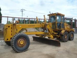    KOMATSU  GD705A.