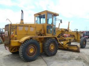    KOMATSU  GD705A.