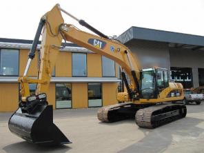   CAT 325 DL, 2008 .