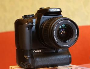  Canon EOS 400D Kit