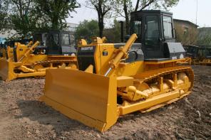  SHANTUI SD-16 ( Komatsu D65)