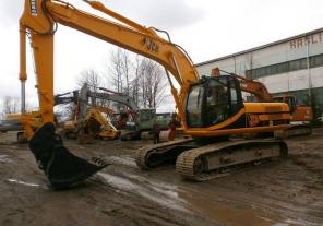   JCB JS-260