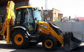 -  JCB 3CX
