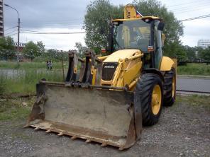   Komatsu WB97S-5    