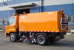 подметально ваккумная машина Bucher CityFant 30