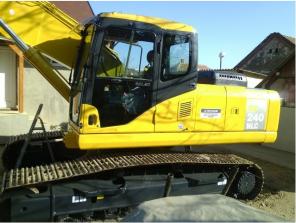   Komatsu 240