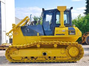   Komatsu D65EX 2008 ..
