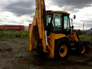    JCB 3CX ,   