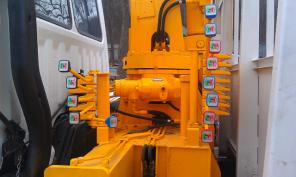 Продается кран-манипулятор Kia Rhino 2010 г.в.