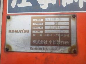   Komatsu LW250-3