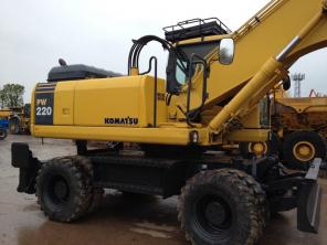    Komatsu PW220   ,   !