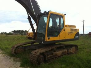   VOLVO EC 240 BNLC 2005..