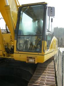  Komatsu PC240NLC-8 2005..