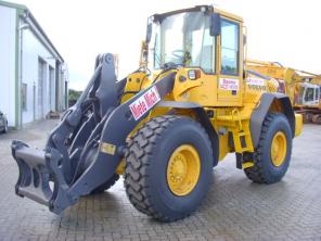   VOLVO L90 E 2005..