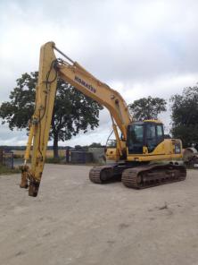   Komatsu PC210LC-8 2007. 