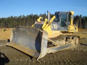 Бульдозер Komatsu D65EX-15 2004г.в. германия