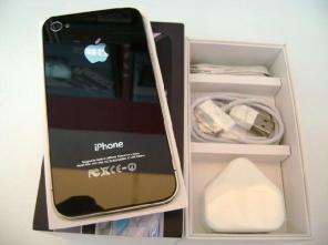    Apple, iPhone 4S 32GB