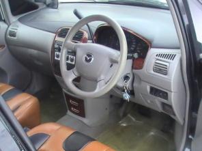 Минивен Mazda Premaci 2004 г., 2.0 FS AT черный