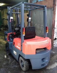  Nissan FG15 2002  
