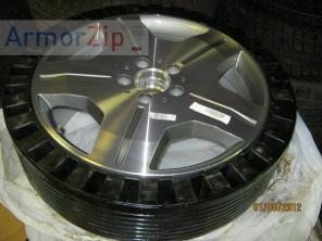  5    245-700R470  221 Mercedes GUARD