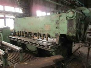 Продам токарно-винторезный МК6056, гильотину НА3222Ф1 (НА3222)