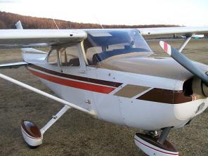     Cessna  C-172N  Skyhawk