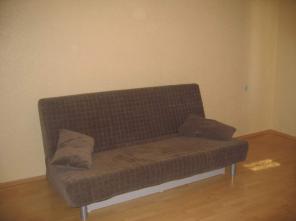 1-� ��������� ��������, �. ������������, 10 �.�.