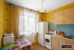 1к квартира на сутки, в Кемерово на ул.Дзержинского