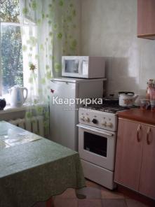 Чистая, уютная и удобная квартирка около парка.