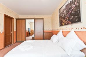 ������� ��������� 2 ����  � �����������