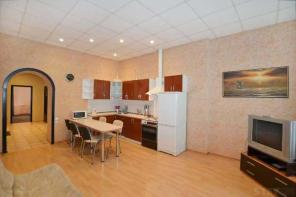 Сдается посуточно 2 комн у м.Чернышевская