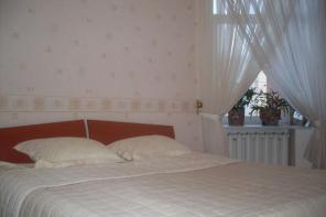 Сдается посуточно 2 комн на Большой Монетной