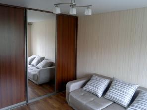 Посуточно 1-комнатная квартира Строителей, 23-а корпус 1