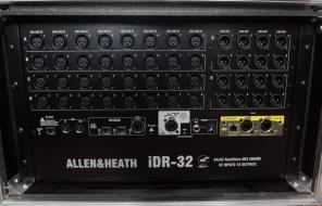 Allen Heath iLive-R72 + Heath IDR-32 ()