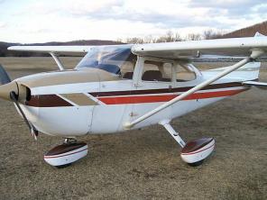        Cessna C-172  Skyhawk