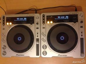 Pioneer EFX 1000  Pioneer CDJ 800 (2 )