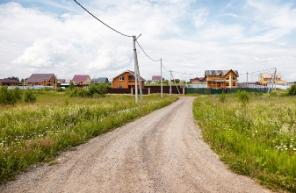 15 соток в готовом поселке на озере